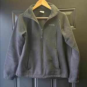 Columbia Women’s Charcoal Fleece Jacket